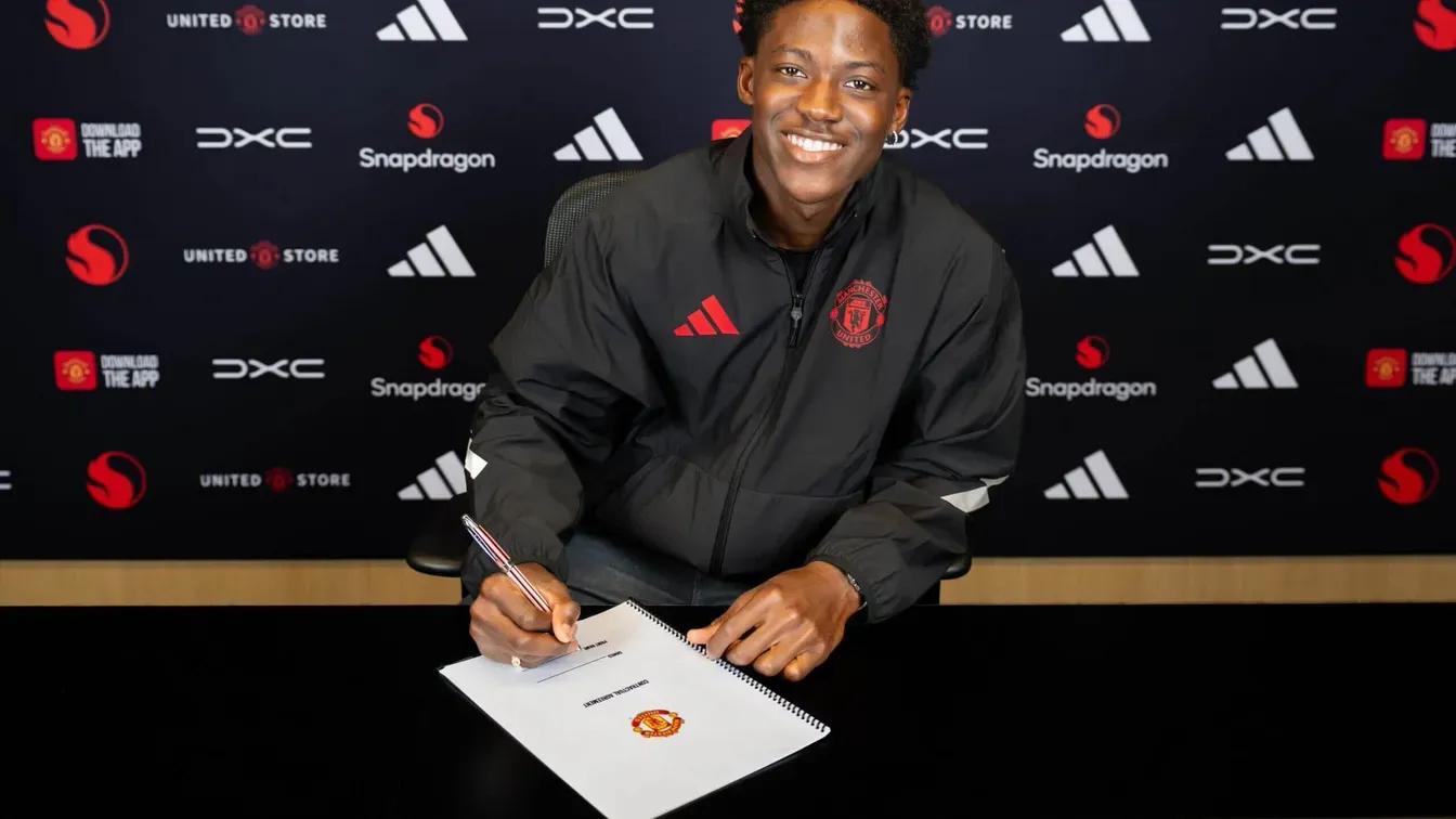 Gwiazdor Manchesteru United podjął kluczową decyzję. Padła jasna deklaracja w sprawie przyszłości
