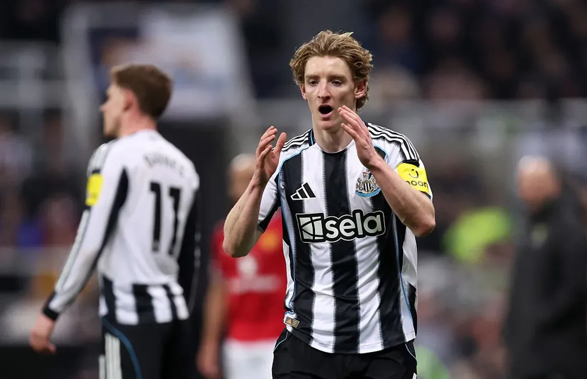 Gwiazdor Newcastle United może odejść. Eddie Howe szczerze o przyszłości Anthony'ego Gordona