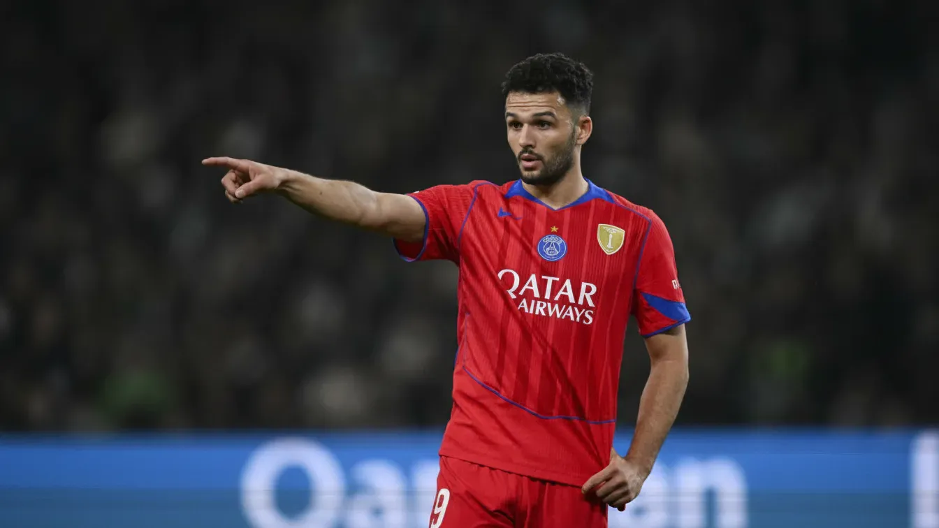Gwiazdor PSG ma dość roli rezerwowego. Jorge Mendes już negocjuje wielki transfer do Włoch