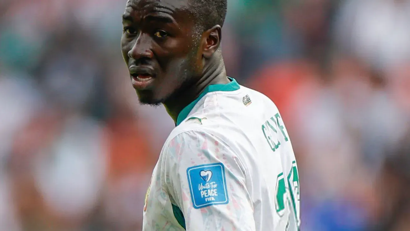 Gwiazdor reprezentacji Senegalu ogłasza drastyczną decyzję. Rezygnuje z gry w kadrze