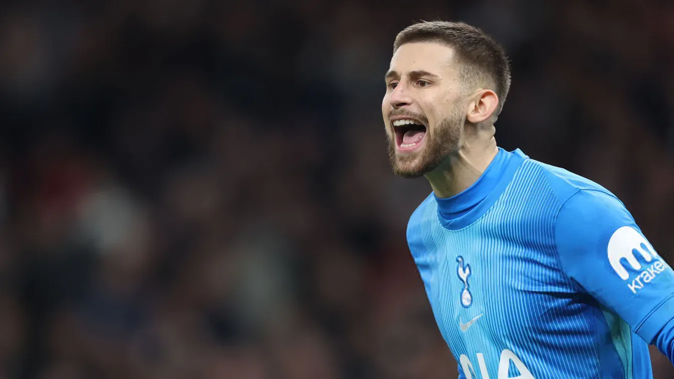 Gwiazdor Tottenhamu skreślony. Guglielmo Vicario nie poleciał z drużyną na tournee