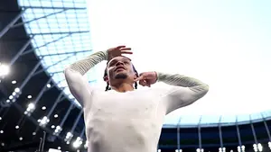 Gwiazdor Tottenhamu zachwycony nowym trenerem. Xavi Simons mówi o wyjątkowej więzi