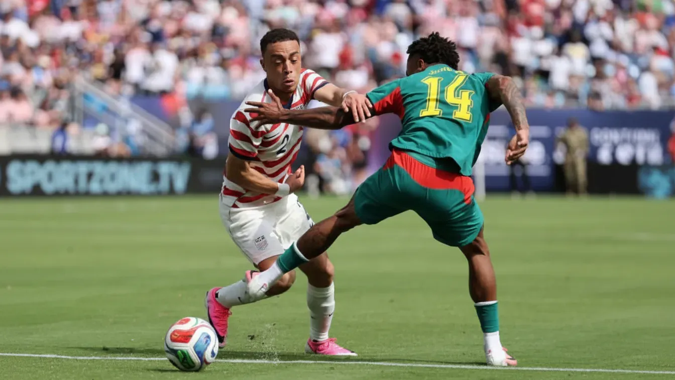 Gwiazdy Eredivisie ruszają na podbój świata. Wielkie wyzwanie przed obrońcami w USA