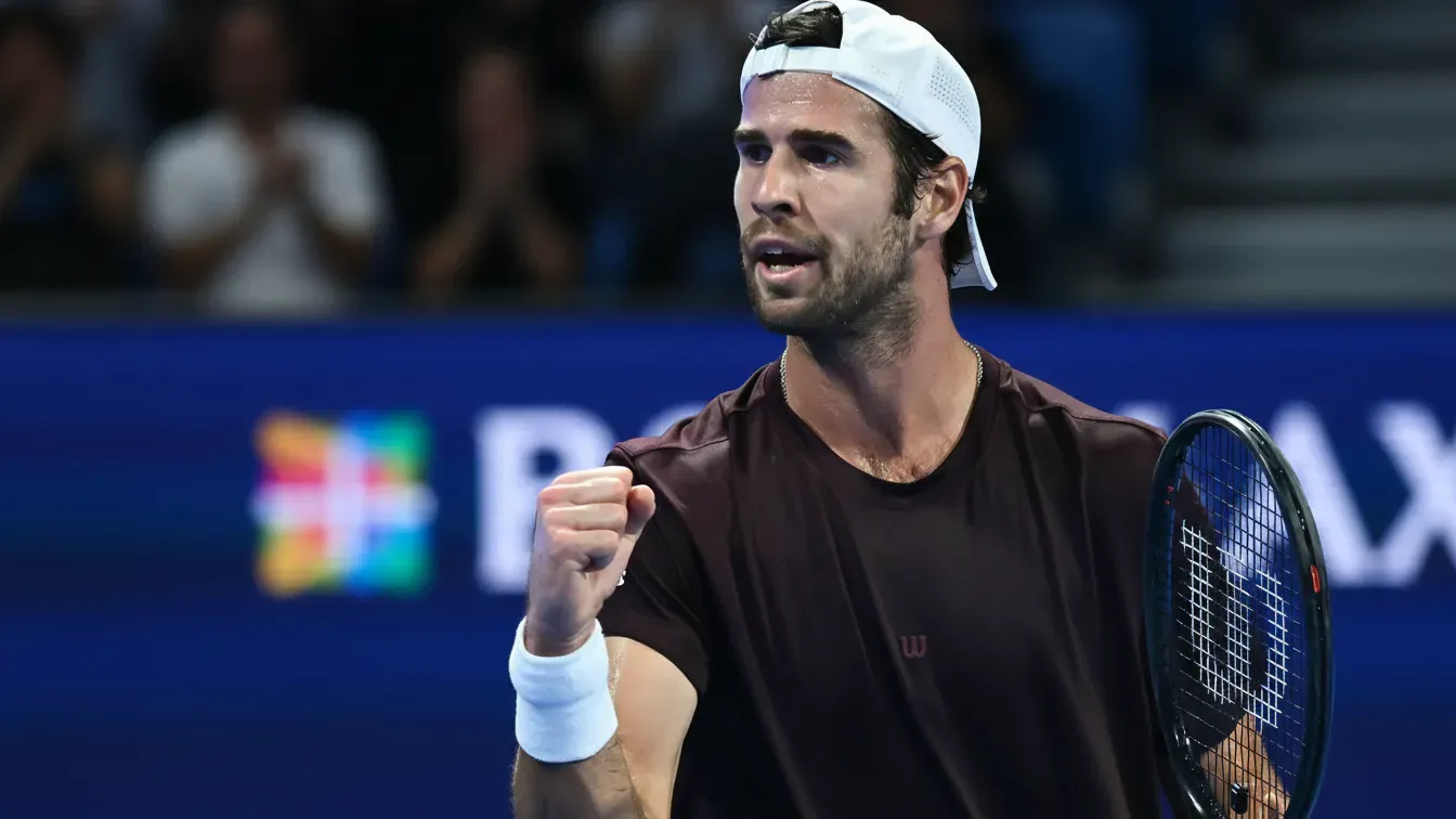 Gwiazdy tenisa uwięzione w Dubaju. Karen Khachanov walczy z czasem przed Indian Wells