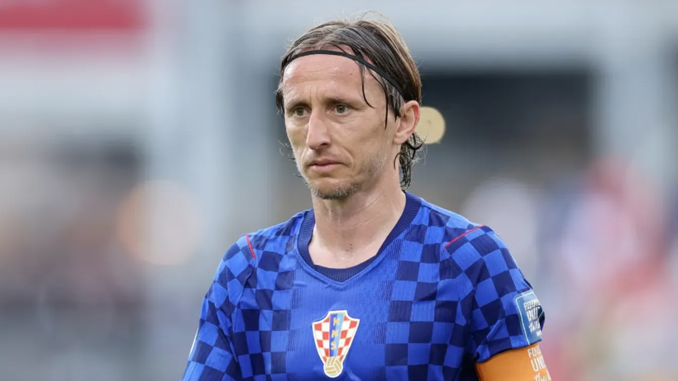 Gwiazdy zostają w Mediolanie. Luka Modrić i Adrien Rabiot podjęli ostateczną decyzję