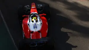 Hamilton ukarany po incydencie z Lawsonem. Kierowcy nie dostali nowego rozwiązania
