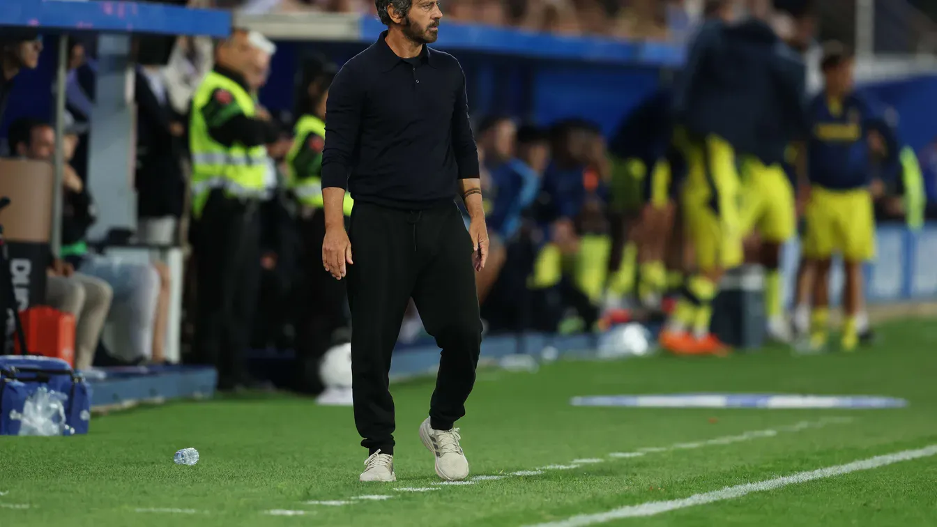 Hansi Flick czy Jose Mourinho? La Liga ogłosiła trenera miesiąca i zaskoczyła wszystkich