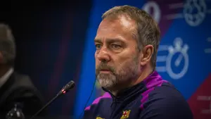 Hansi Flick ogłasza następcę legendy. 18-latek z Barcelony porównany do Philippa Lahma