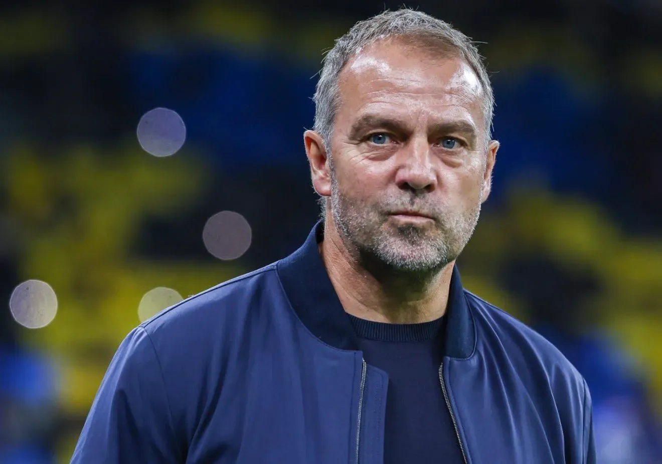 Hansi Flick podjął kluczową decyzję. Niemiec stawia Barcelonie jeden warunek
