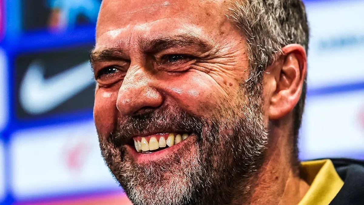 Hansi Flick potwierdza przedłużenie kontraktu z Raphinhą w FC Barcelonie