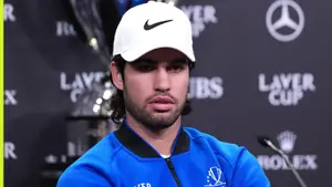 Henman proponuje dwie zmiany w tenisie. Chce skrócić turnieje i usunąć let