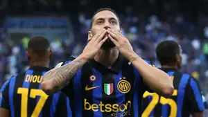 Inter Mediolan ma plan na wypadek odejścia Calhanoglu. Obserwuje pomocnika Cagliari