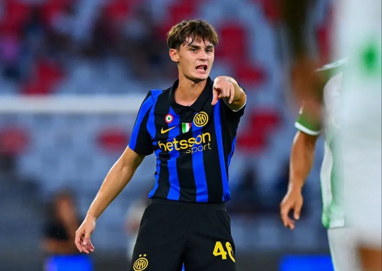 Inter Mediolan podjął kluczową decyzję. Leonardo Bovio zostaje w klubie na dłużej