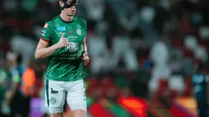 Jack Hendry odchodzi z Al-Ettifaq. Szkocki obrońca podjął kluczową decyzję