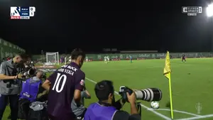 Jakub kiwior z golem. Ale nieuznanym! Polak pięknie trafił do siatki Rio Ave, ale sędzia gola nie uznał. Na spalonym był