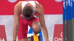 Jakub Szymański biegł po medal, ale jego trener przeżywał każdy płotek razem z nim! Emocje nie do podrobienia!