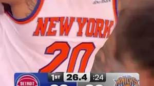Jeremy Sochan zadebiutował w barwach New York Knicks. Polak w meczu z Detroit Pistons był na boisku przez niecałe dziesi
