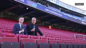 Jesteśmy na Camp Nou! @BartoszGlen i Marcin Żewłakow wprowadzają w klimat starcia Barcelony z Atletico Madryt! Oglądaj C