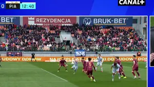 Jimenez pewnie wykorzystuje rzut karny! Mamy pierwszy poniedziałkowy gol w @_Ekstraklasa_ już w 15. minucie Oglądaj w CA
