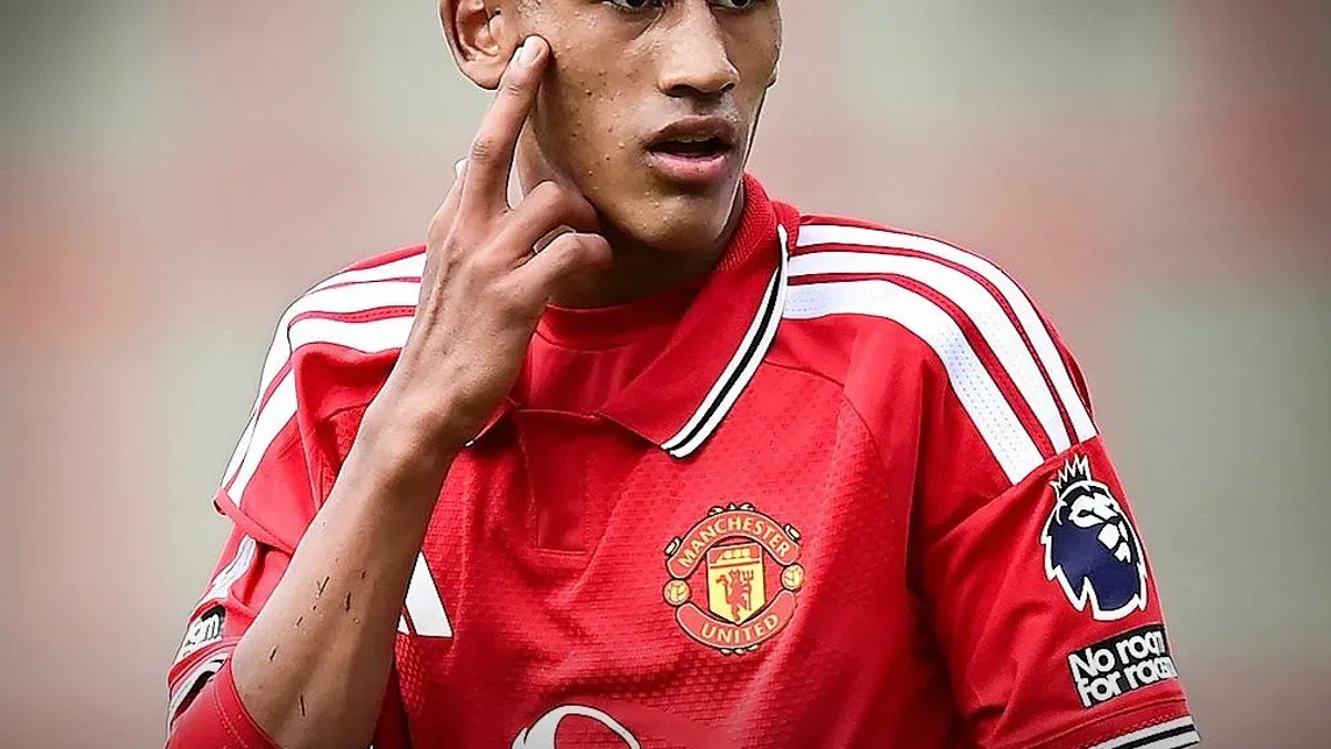 JJ Gabriel złożył wniosek o rozwiązanie kontraktu i chce opuścić Manchester United