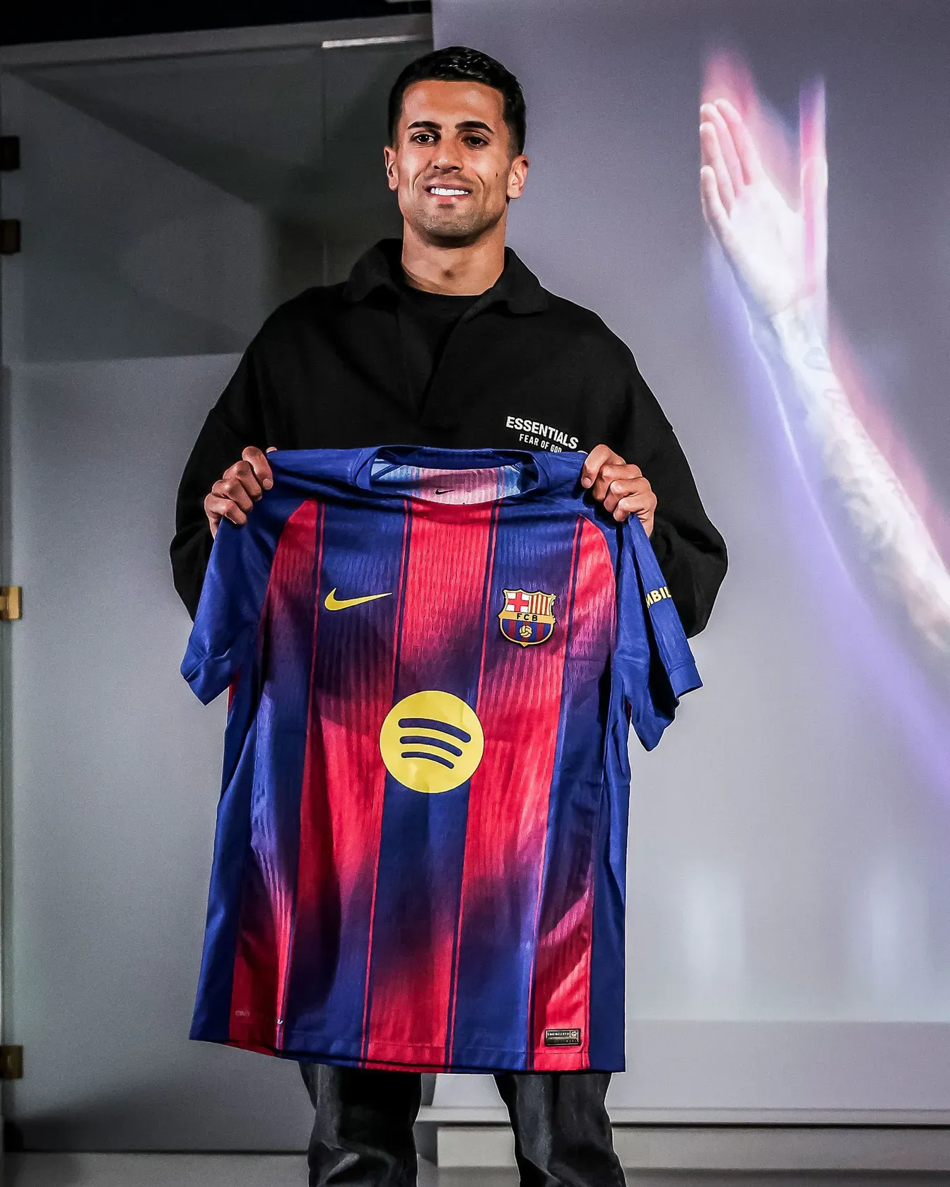 Joao Cancelo wraca do Barcelony. Przełom w negocjacjach z Al-Hilal