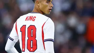 Josh King na celowniku Arsenalu i Liverpoolu. Fulham wyklucza styczniowy transfer