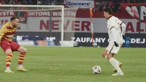 Juljan Shehu kontra sędziowie! Albańczyk nigdy nie daje za swoje! Nowy serial CANAL+ "Liderzy. W centrum gry" - oglądaj:
