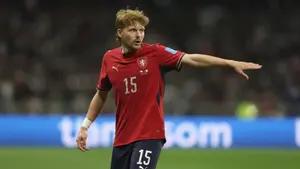 Juventus brzmiał jak marzenie. Pavel Sulč wyjaśnił, dlaczego został w Lyonie