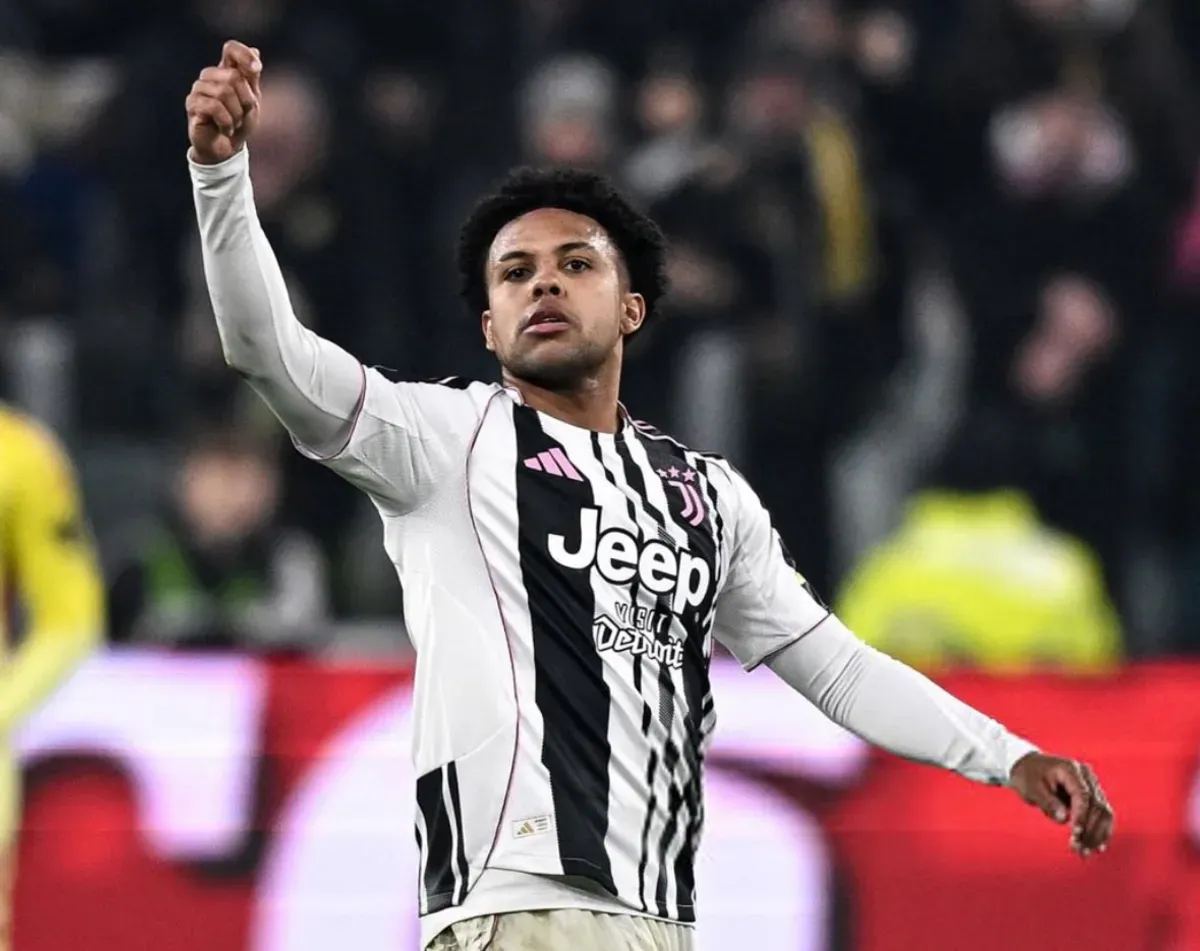 Juventus negocjuje nowy kontrakt z Westonem McKenniem