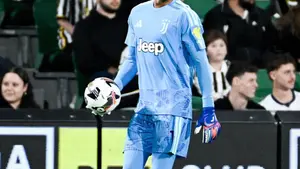 Juventus oddaje bramkarza. Mattia Perin blisko przenosin do nowego klubu