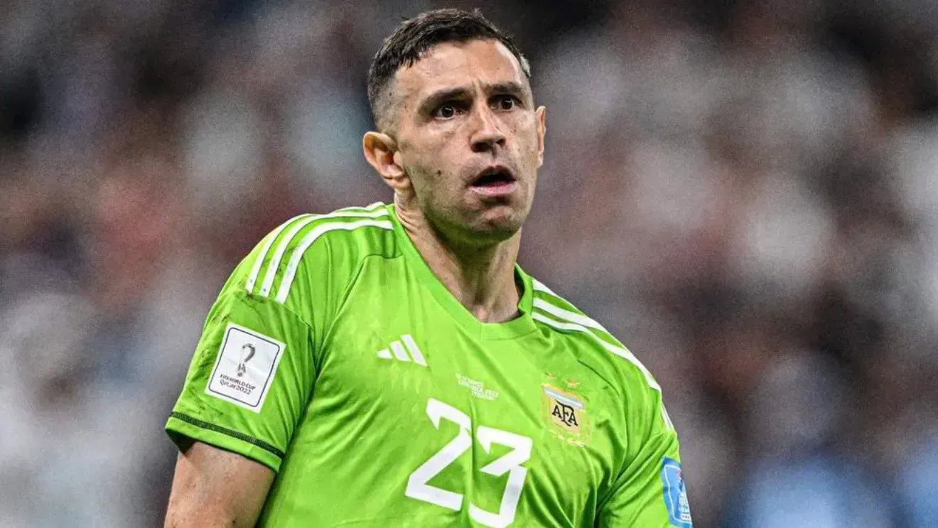 Juventus podjął decyzję w sprawie Emiliano Martineza. Nastąpił nagły zwrot