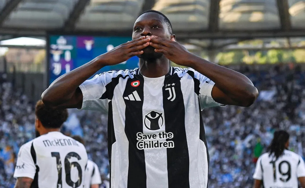 Juventus walczy o wielki transfer. Napastnik PSG podjął już decyzję