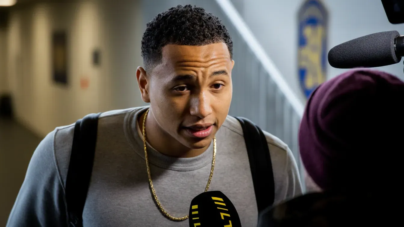 Kenny Tete o krok od transferu. Holender dogadał się z klubem z Liverpoolu