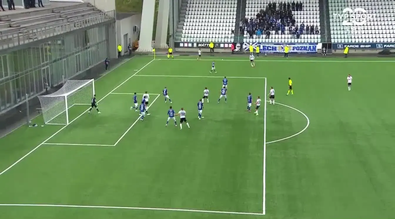 KI Klaksvik 0-3 Lech Poznań Antoni Kozubal