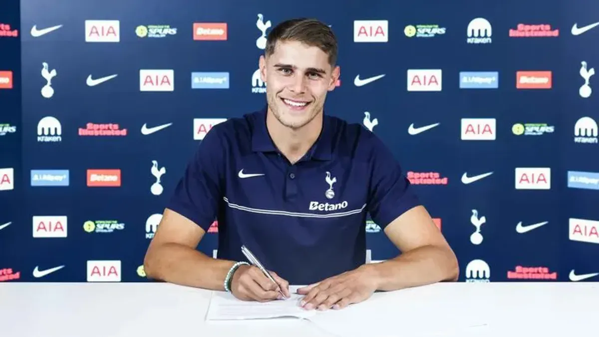 Kluczowy obrońca zostaje w Tottenhamie. Roberto De Zerbi dopiął swego