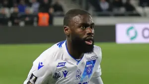 Kluczowy powrót w Auxerre. Najlepszy strzelec ma ratować zespół przed spadkiem