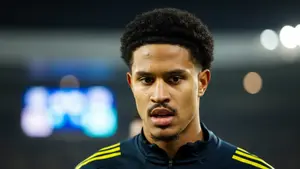 Kolejne osłabienie Fenerbahce? Premier League wyciąga rękę po filar defensywy
