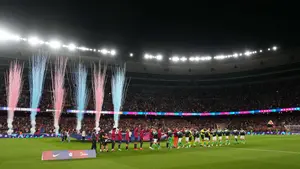 Kolejne problemy Barcelony. Drużyna Hansiego Flicka opuści stadion w przyszłym sezonie