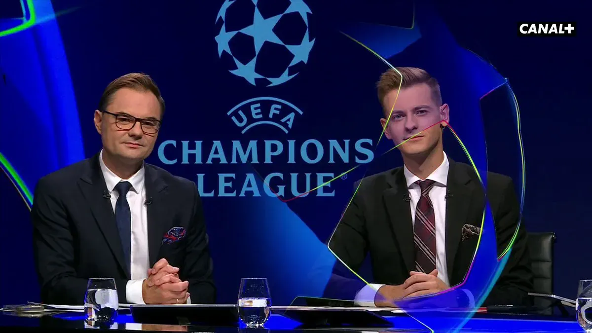 Komentatorzy dzisiejszego spotkania - @Mich_Mit i @MZewlakow meldują się z szatni FC Barcelony! Studio