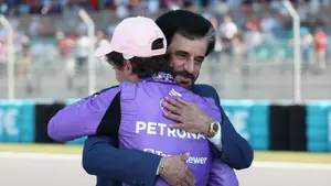 Koniec ery hybryd w Formule 1? Szef FIA ogłasza powrót legendarnego rozwiązania