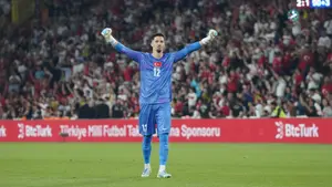 Koniec koszmaru w Manchesterze United? Bramkarz wylatuje na testy medyczne