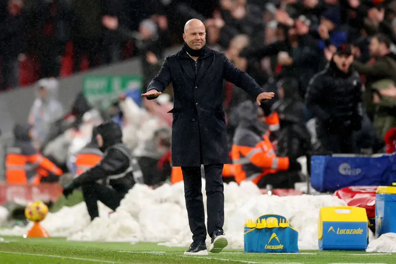 Koniec pewnej ery w Liverpoolu. Arne Slot zapowiada wielkie zmiany i odejście gwiazd