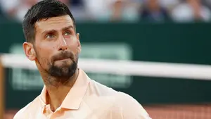 Koniec pewnej ery w Paryżu? Novak Djoković wypuścił z rąk życiową szansę