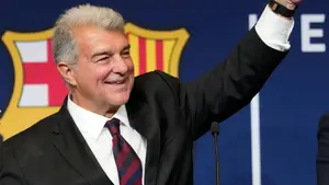 Koniec transferowego szaleństwa w Barcelonie Laporta ogłasza nową strategię