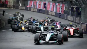 Mercedes i Ferrari nie mogły się dogadać. Bolidy nareszcie odzyskają to, czego im brakowało
