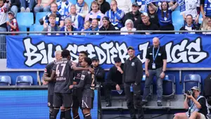 Königsdörffer przesadził w meczu z Hamburgiem? Kapitan nie wytrzymał