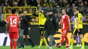 Koszmar Borussii Dortmund w hicie z Bayernem. Kapitan może już nie zagrać w tym sezonie