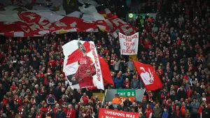 Kryzys na Anfield. Arne Slot na krawędzi, a na giełdzie nazwisk pojawia się absolutna legenda