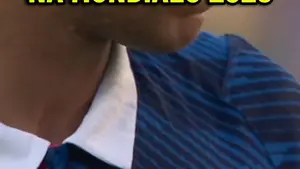 Kylian Mbappe daje Francuzom prowadzenie. W tym momencie w klasyfikacji strzelców: Mbappe 7 goli. Messi 7 goli OGLĄDAJ