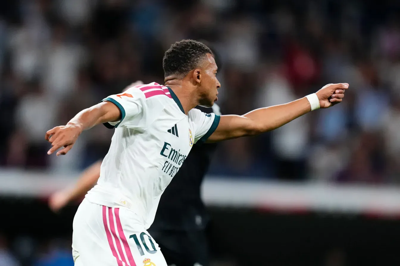 Kylian Mbappé ocenia swoje szanse na Złotą Piłkę po udanym roku indywidualnym